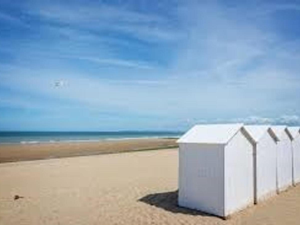 Appartement En Front De Mer A Villers-Sur-Mer Face Au Casino, 2P Tout Equipe Avec Parking Privatif - Fr-1-712-14 Экстерьер фото